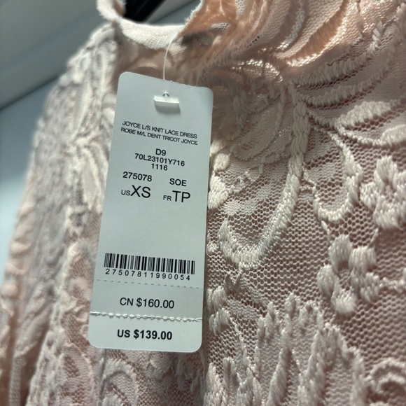 NWT Light Pink Lace Bodycon Mini Dress. - Picture 8 of 11